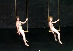 Swingers a foder numa grande festa na piscina vídeo de pornô de mulher transando com homem